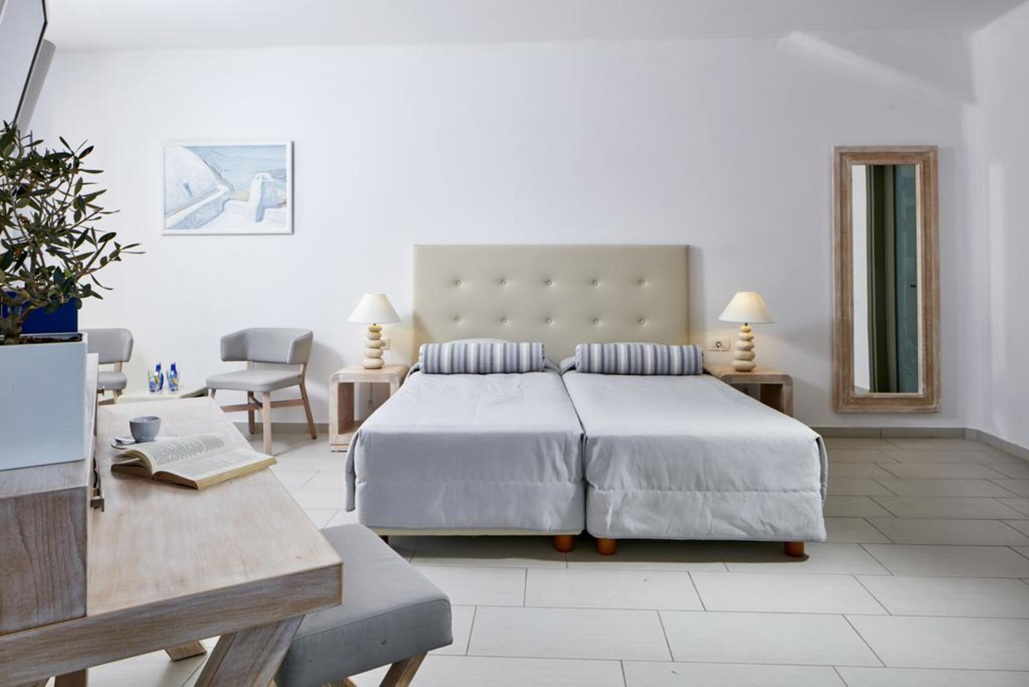 Aegean Plaza Hotel Kamari  Bagian luar foto