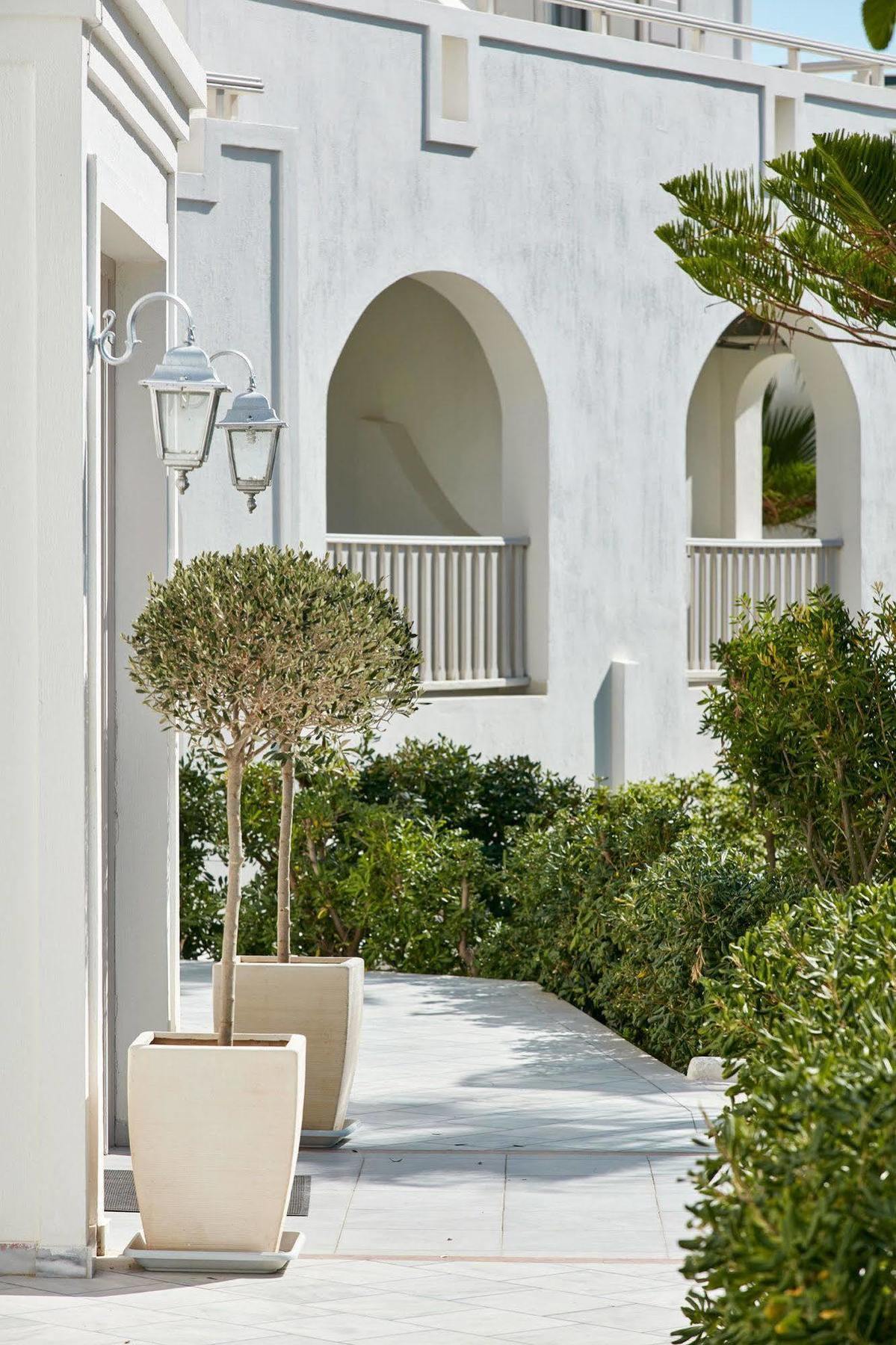 Aegean Plaza Hotel Kamari  Bagian luar foto